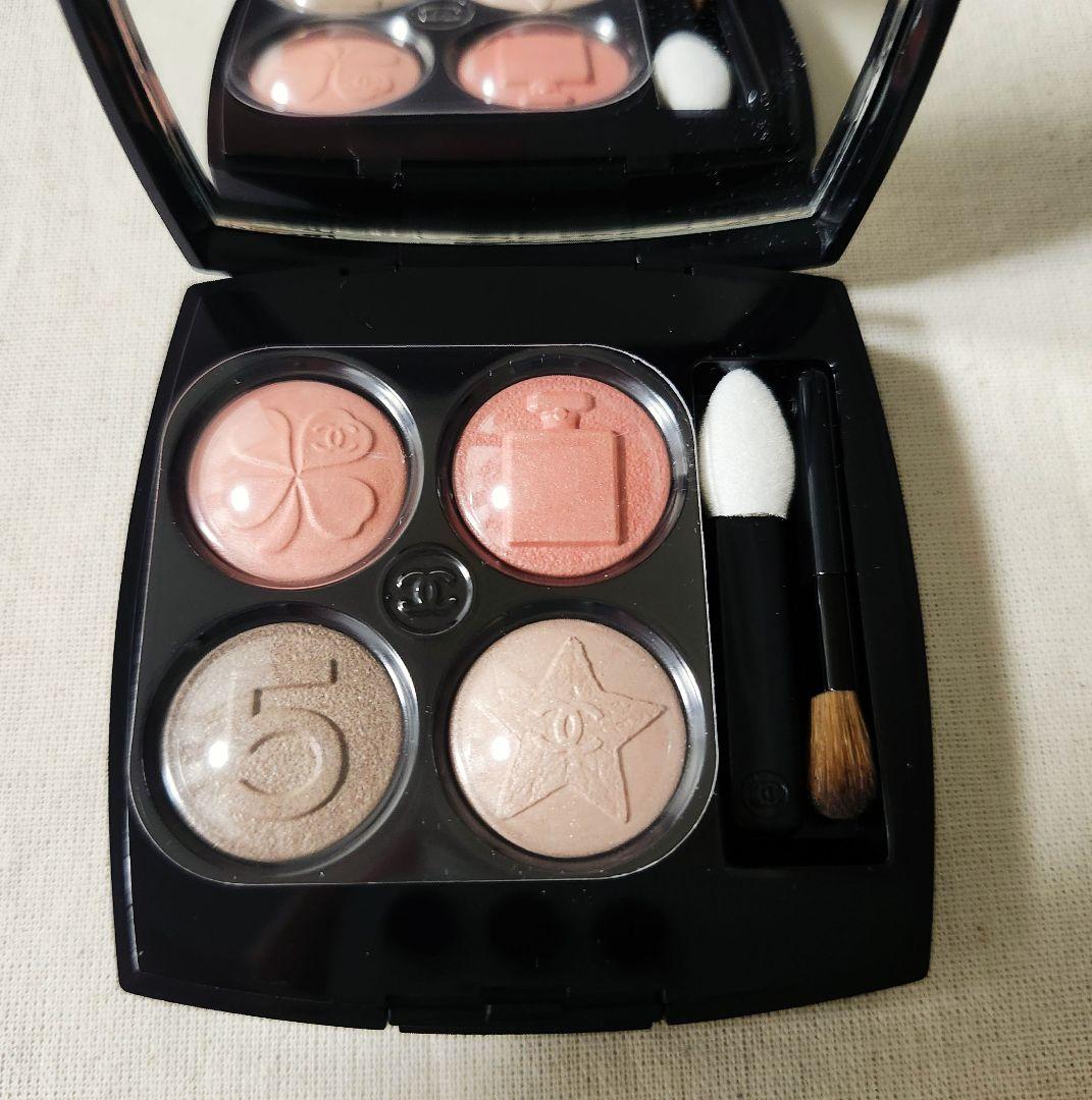 CHANEL 新作特別限定品 レキャトルオンブルブトン 209 マドモアゼル