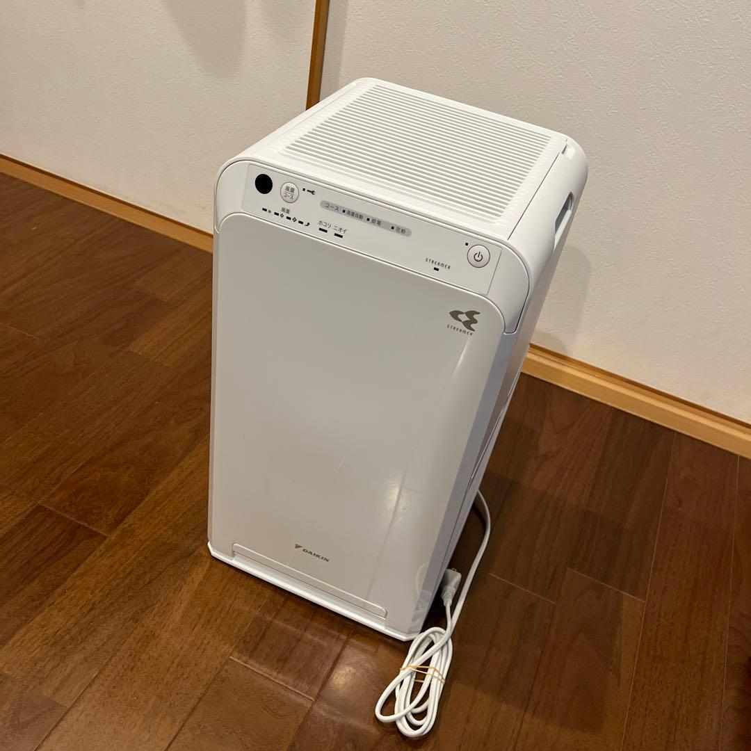 ダイキン空気清浄機ACM55Z-W