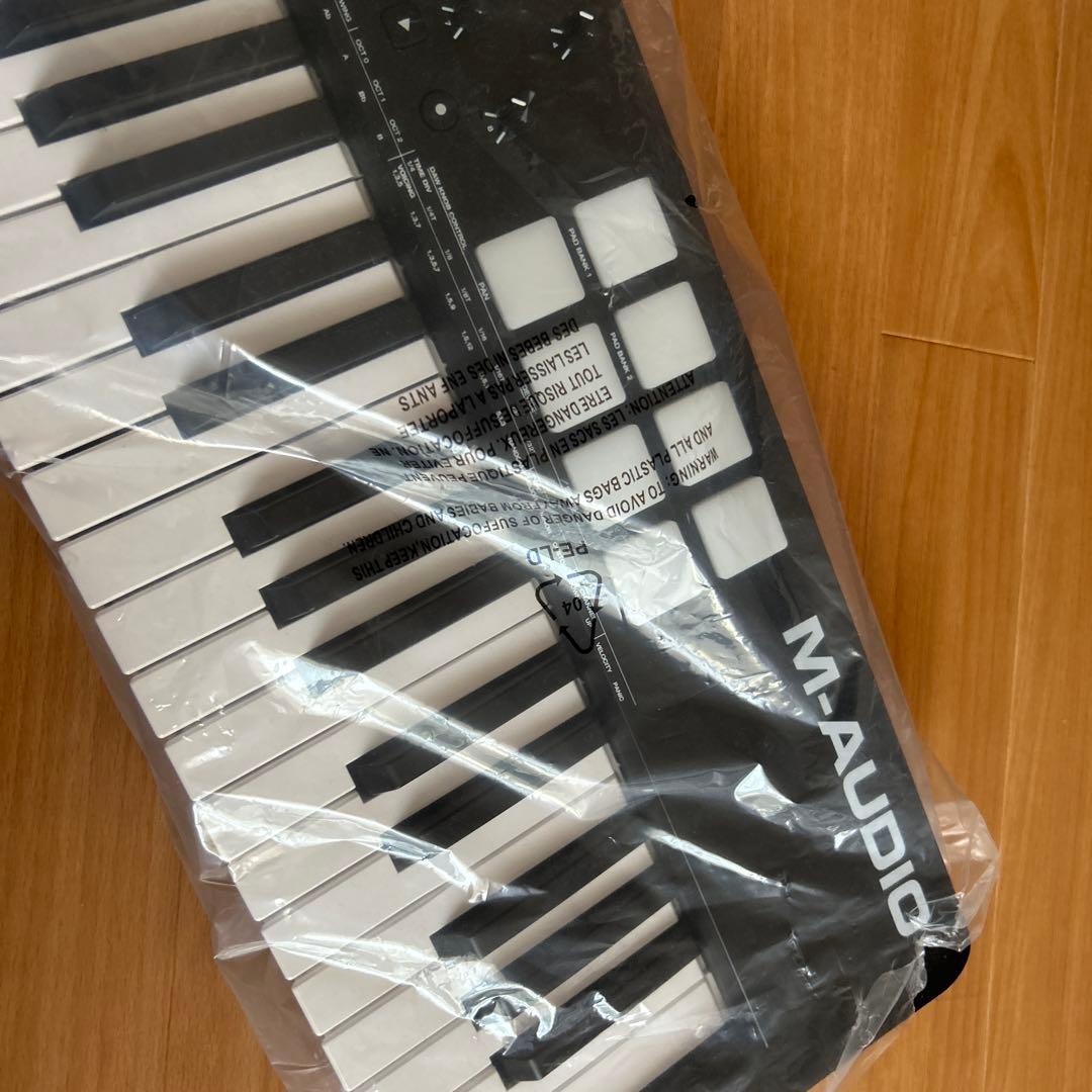 M-Audio Oxygen 61 MKV MIDIキーボード