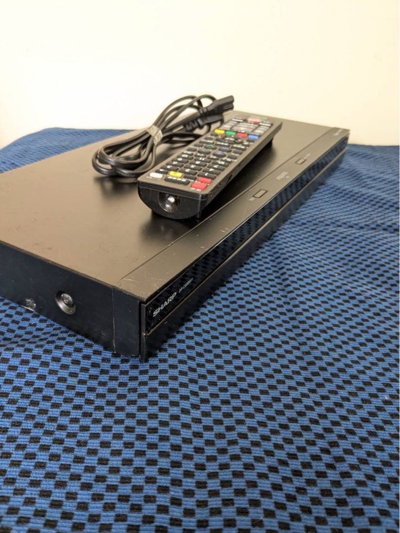 SHARPブラック ブルーレイレコーダー