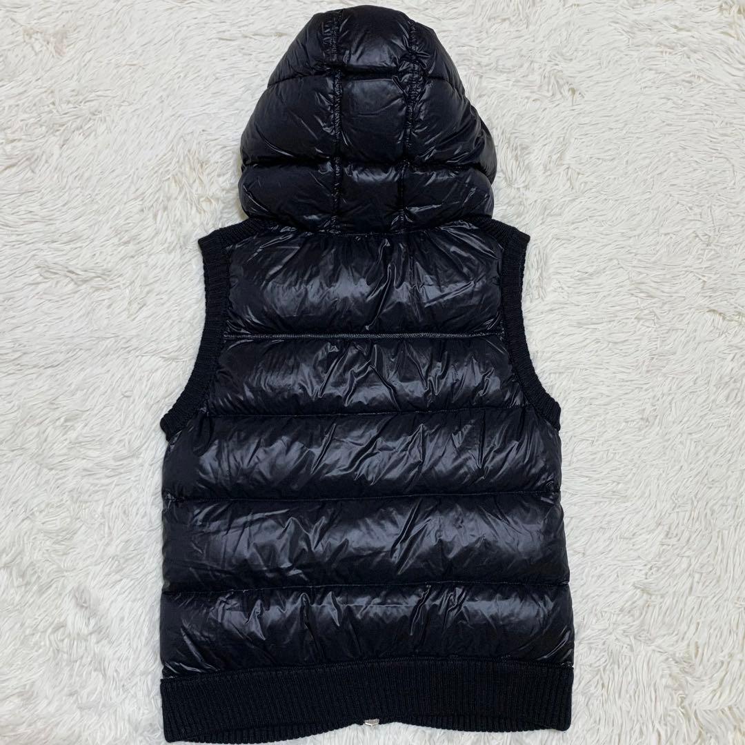 【美品】モンクレール ダウンベスト ハイブリッド フード付き ブラック M