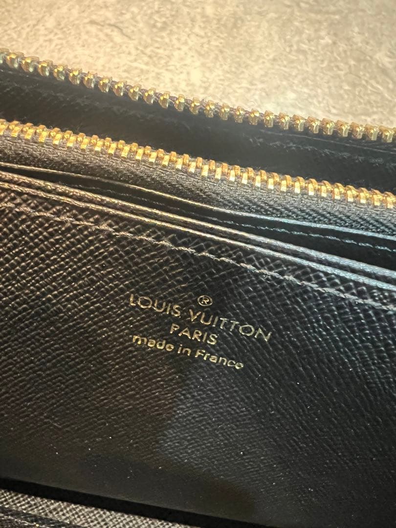 Louis Vuitton ルイビトン長財布　ジッピーウォレット 中古品
