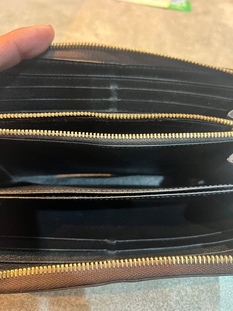 Louis Vuitton ルイビトン長財布　ジッピーウォレット 中古品