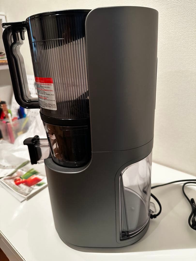 美品Hurom ジューサー H200