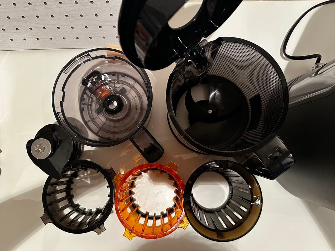 美品Hurom ジューサー H200