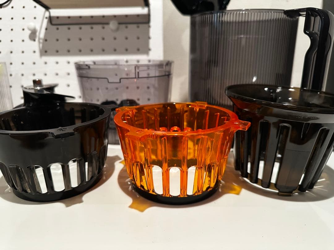 美品Hurom ジューサー H200