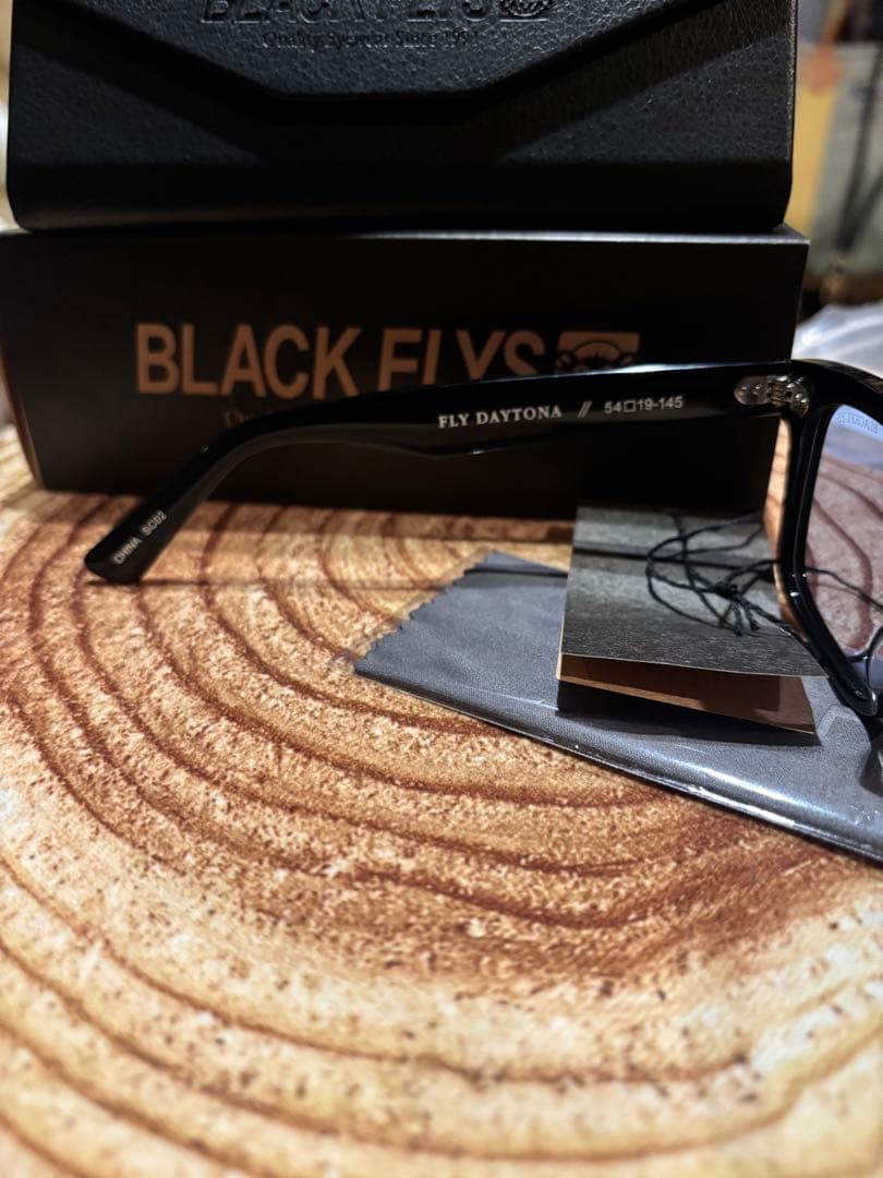 ケ*ケ様 BLACK FLYS×MAC TOOLS コラボ　サングラス 2025