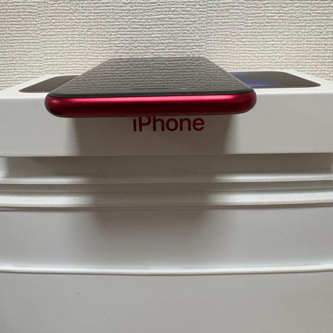 ふじさま専用　iphone se3 64gb