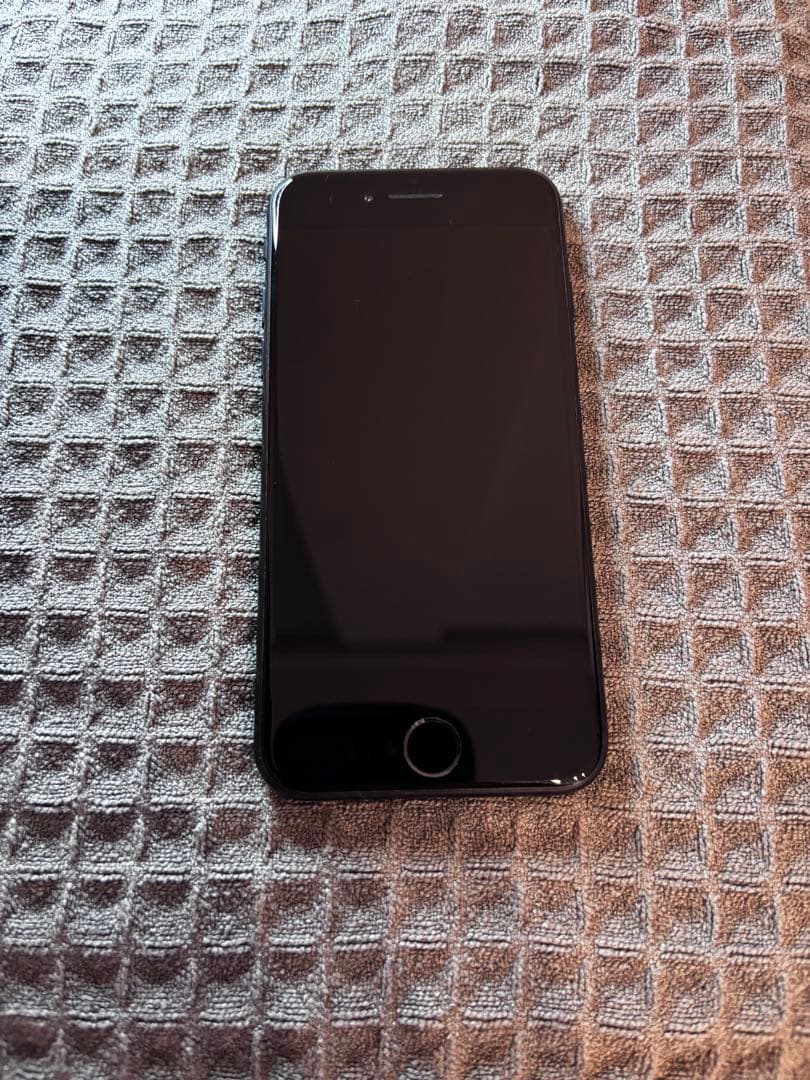 iPhone SE 第2世代 (SE2) ブラック 128 GB SIMフリー