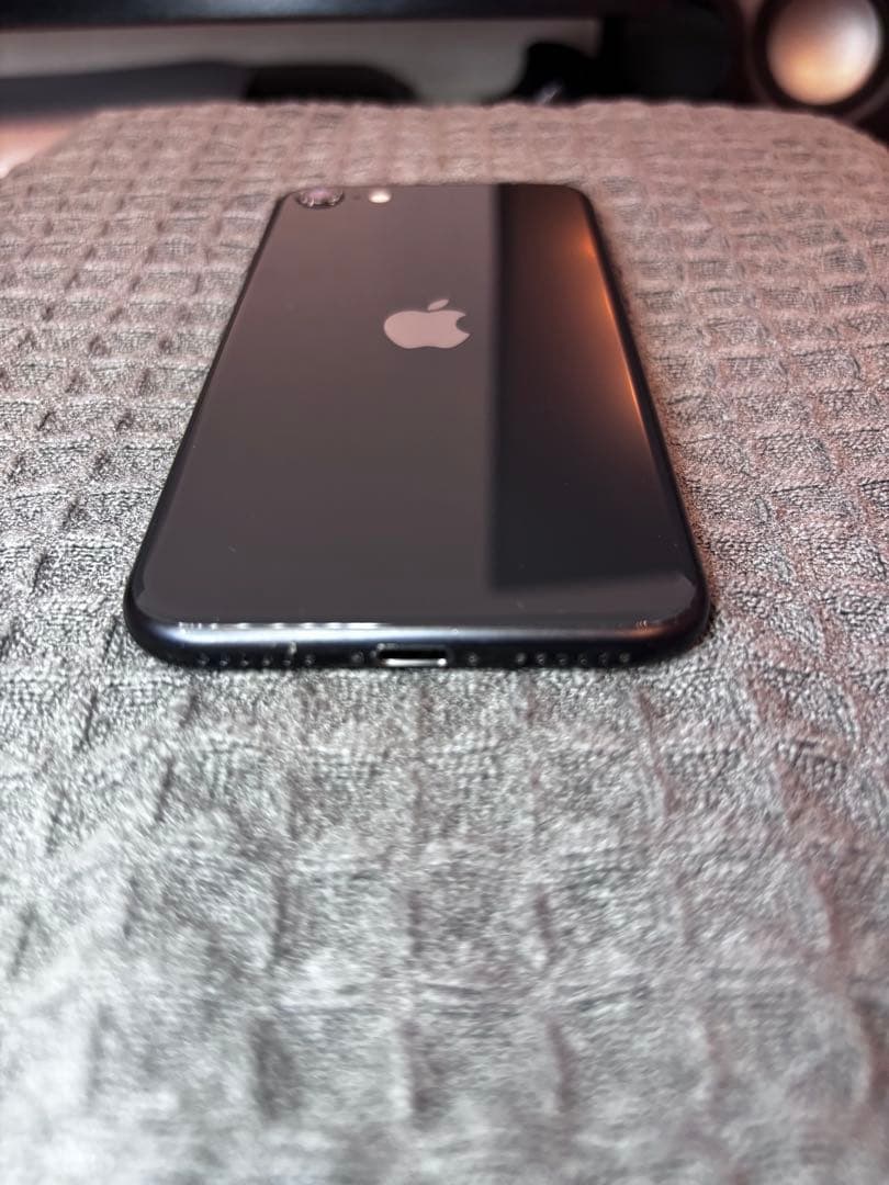 iPhone SE 第2世代 (SE2) ブラック 128 GB SIMフリー