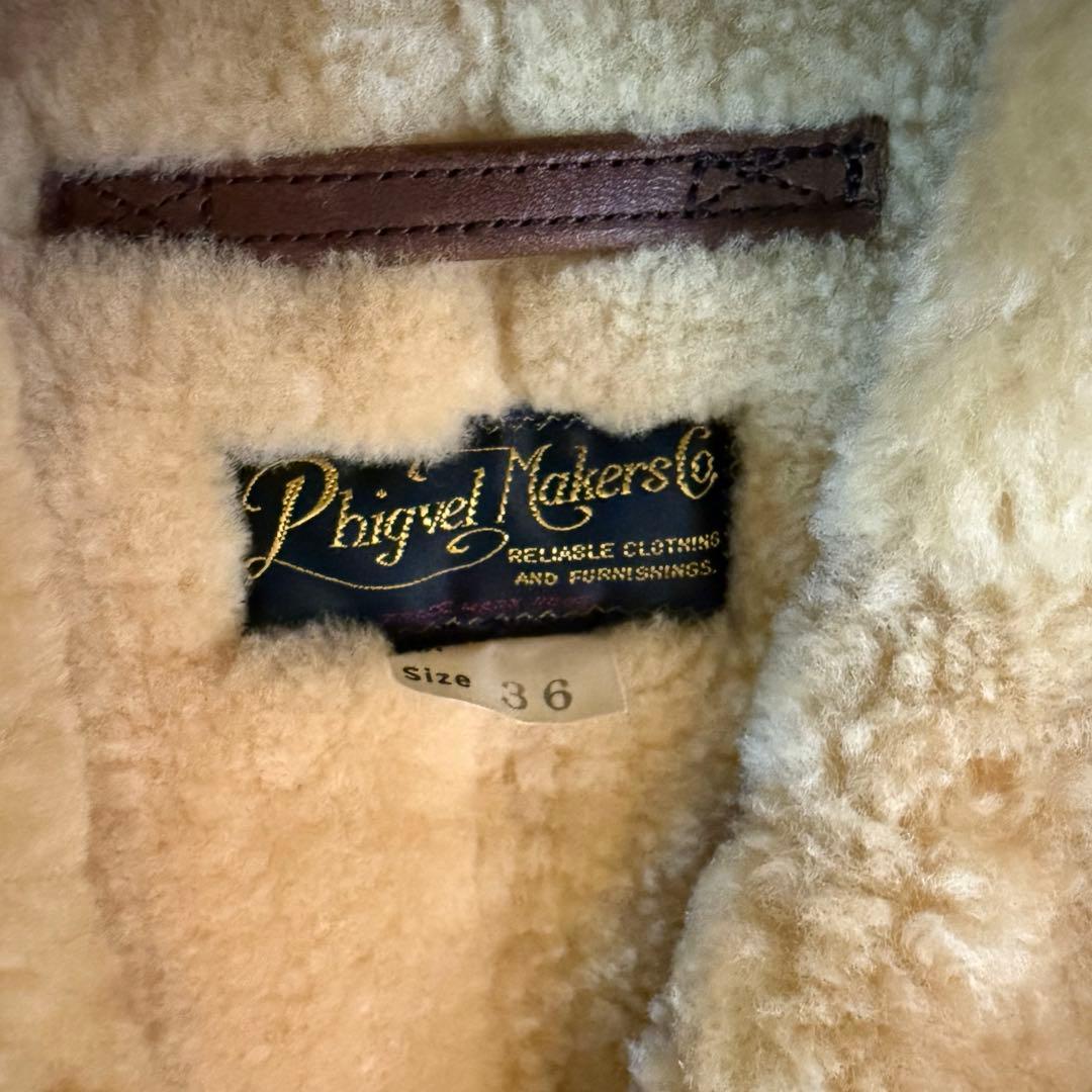 トップス PHIGVEL