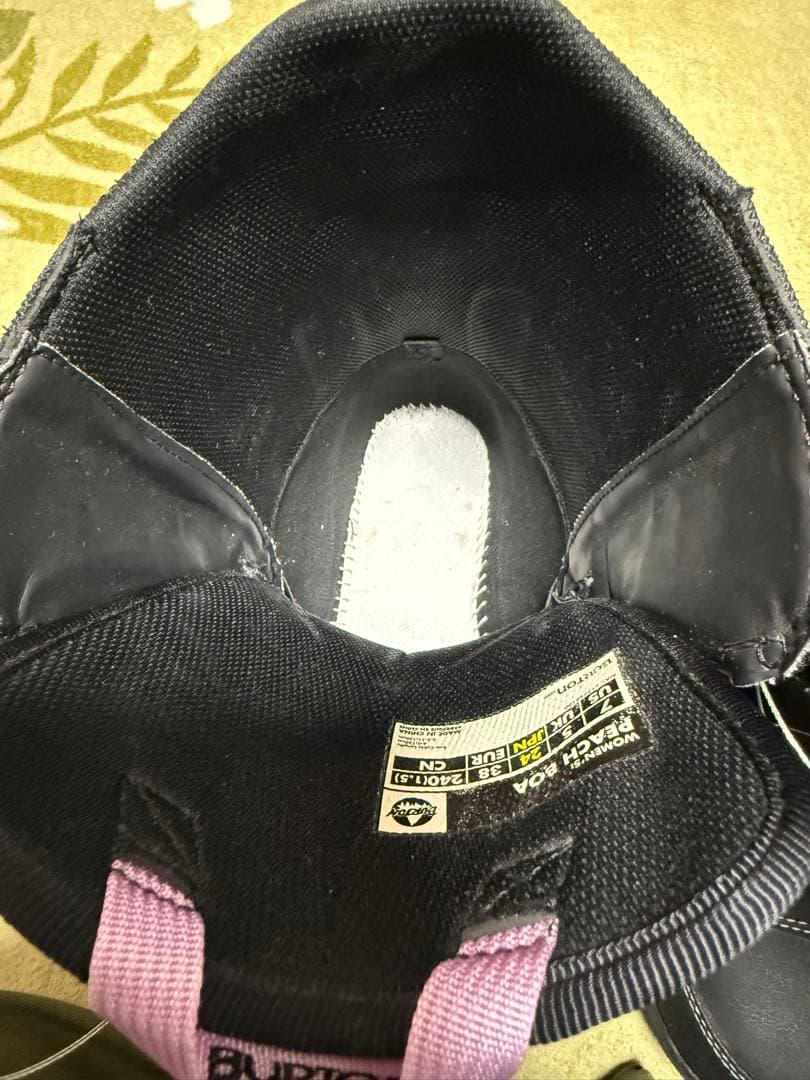 ん*ね様 特別値引き中美品BURTON バートン PEACH BOA レディース