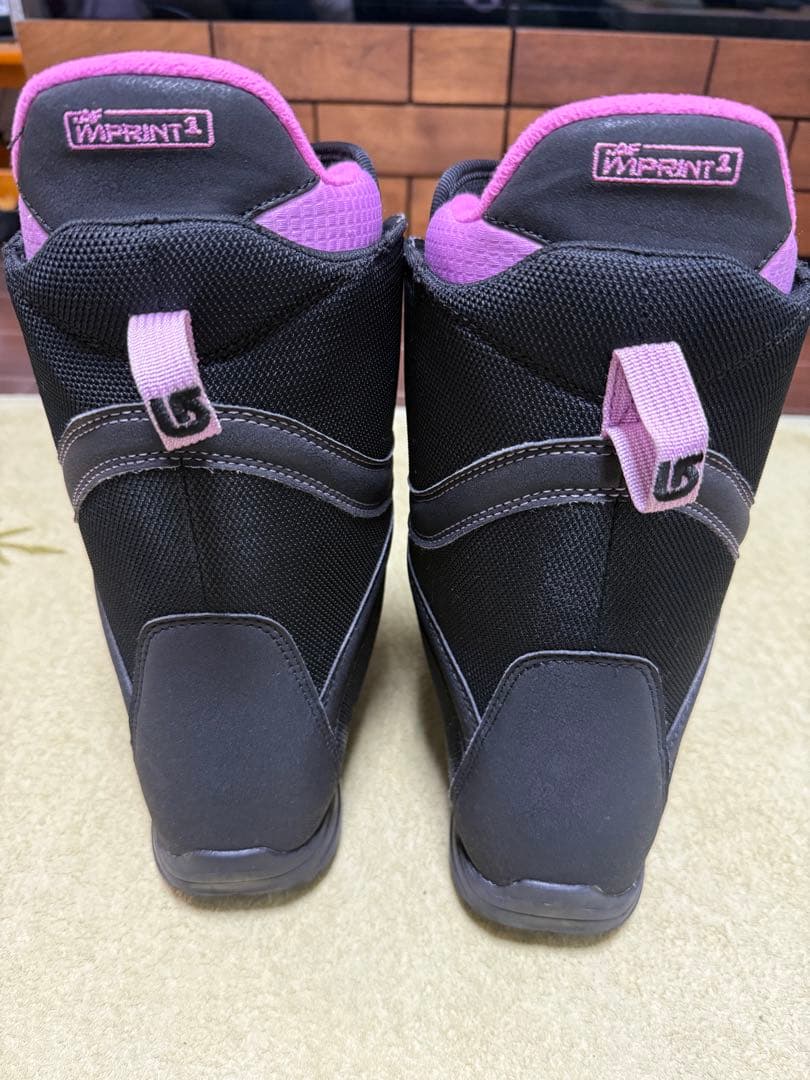 ん*ね様 特別値引き中美品BURTON バートン PEACH BOA レディース