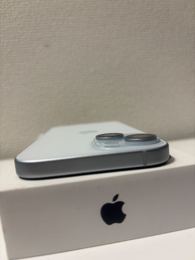 Apple iPhone 15 256GB ブルー