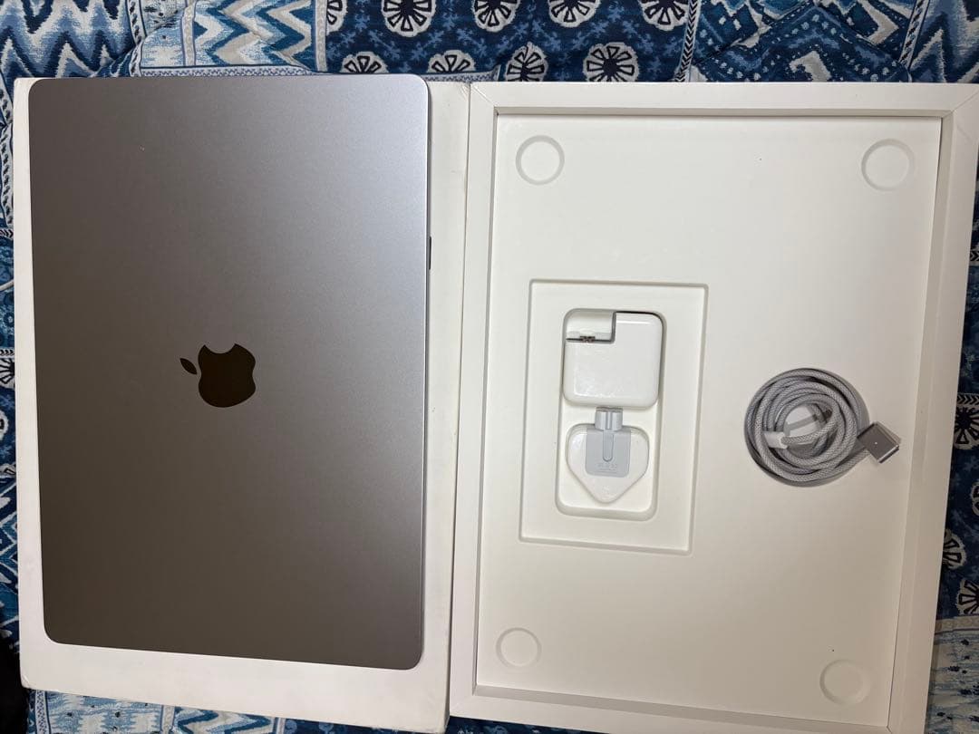 MacBook Air15インチ スペースグレー