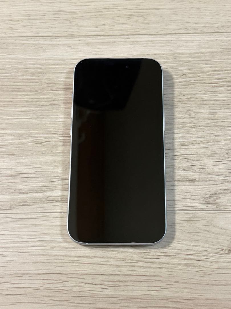 Apple iPhone 15 ブルー本体