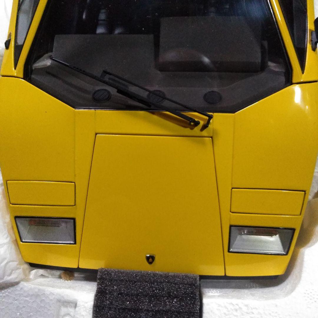 京商　ランボルギーニ　カウンタック　1/12 イエロー　右ミラーとれてます