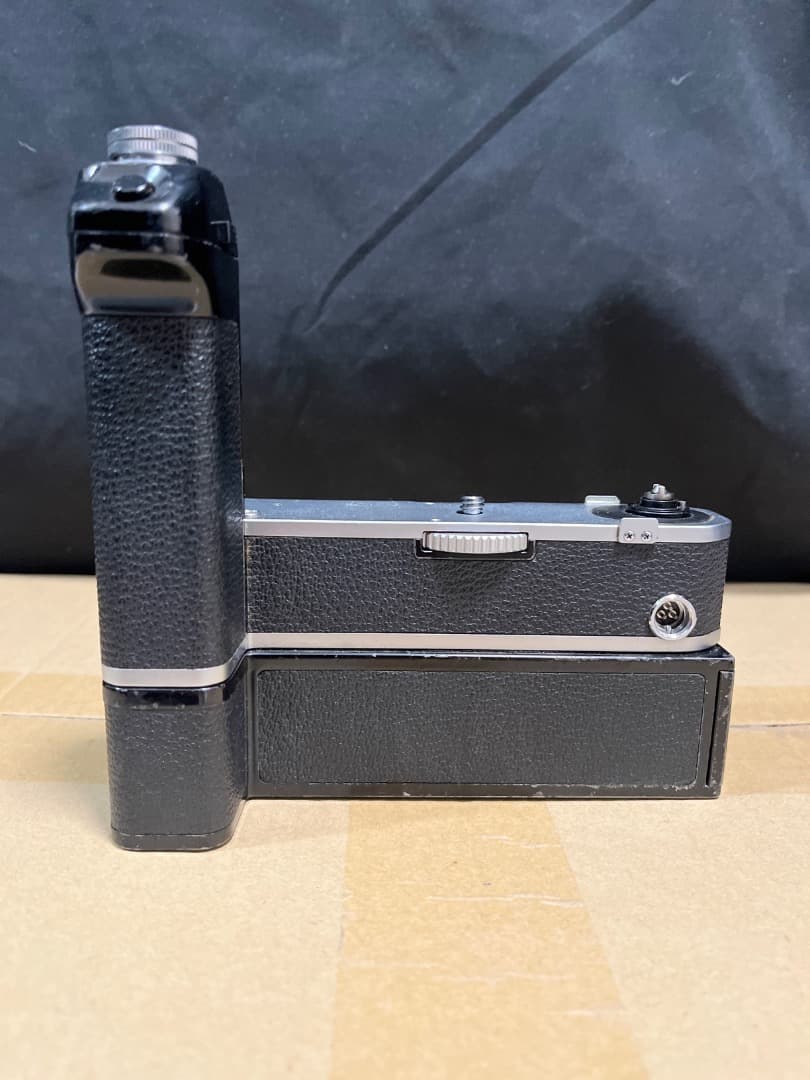 Nikon F2モータードライブ MB-1MD-2