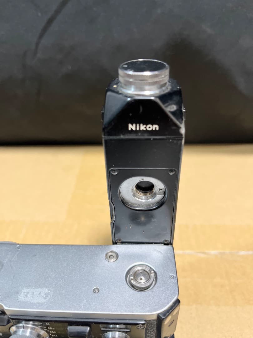 Nikon F2モータードライブ MB-1MD-2