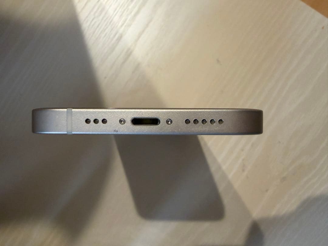 Apple iPhone 12 ホワイト SIMロックなし 64GB