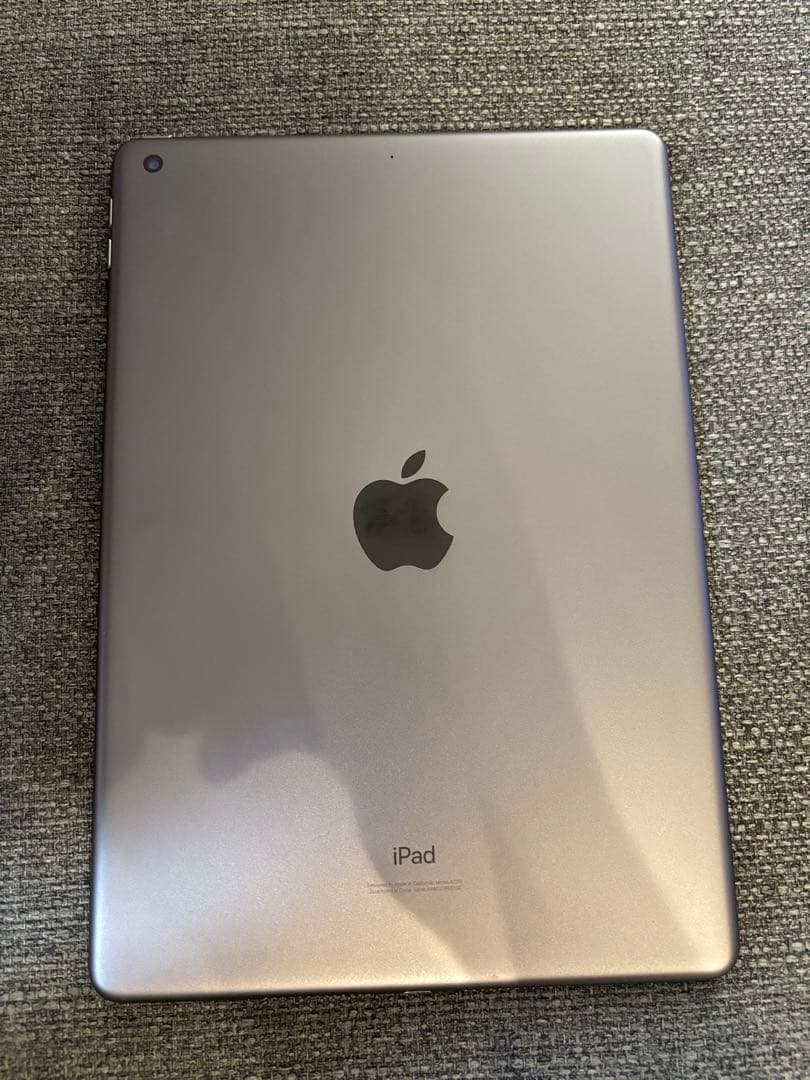 セールipad 第8世代 スペースグレー128gb アップルペンシル付