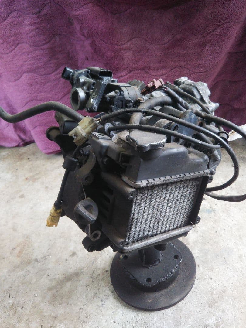 おかずくらぶ様 ズーマーFIエンジン 要OH