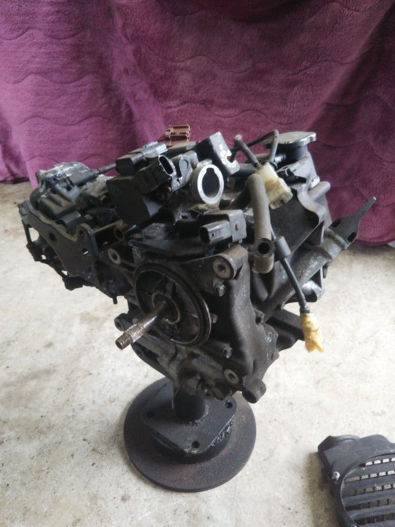 おかずくらぶ様 ズーマーFIエンジン 要OH