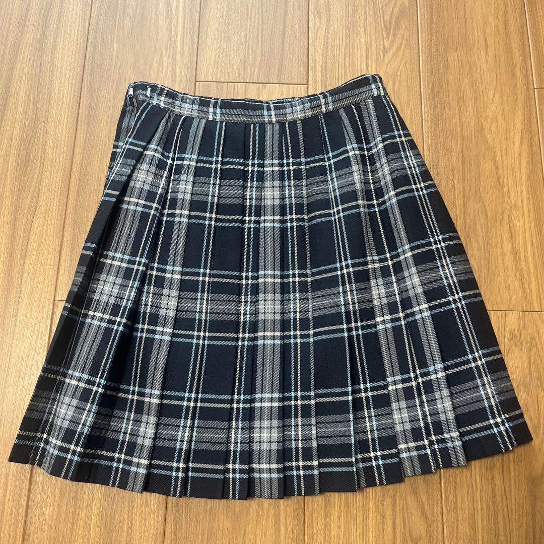 shimashima様⭐︎ポンポネット　フォーマルスーツ、リボンセット　卒服