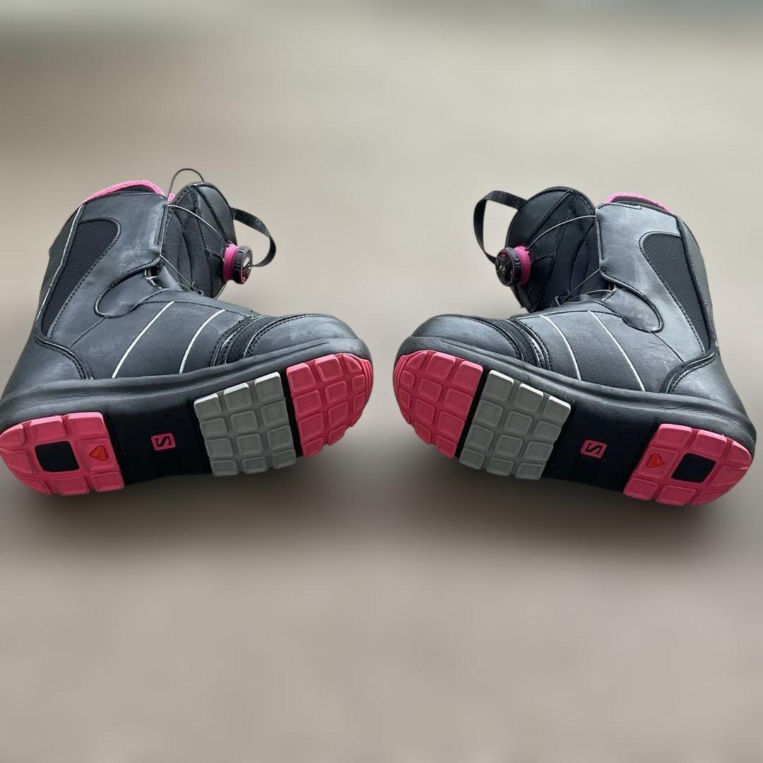 シ*カ様 Salomon スノーボードブーツ ブラック/ピンク