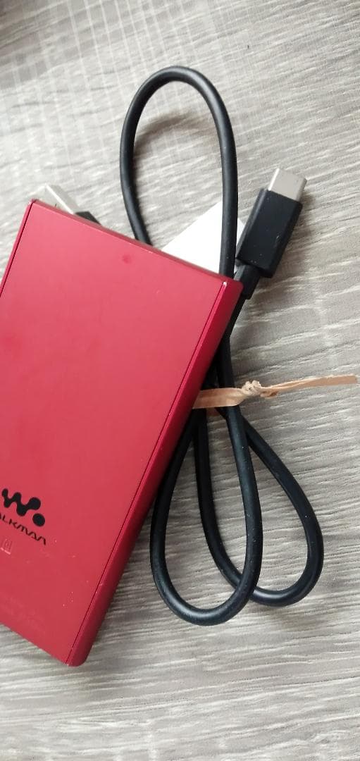 Sony MP3プレーヤー赤