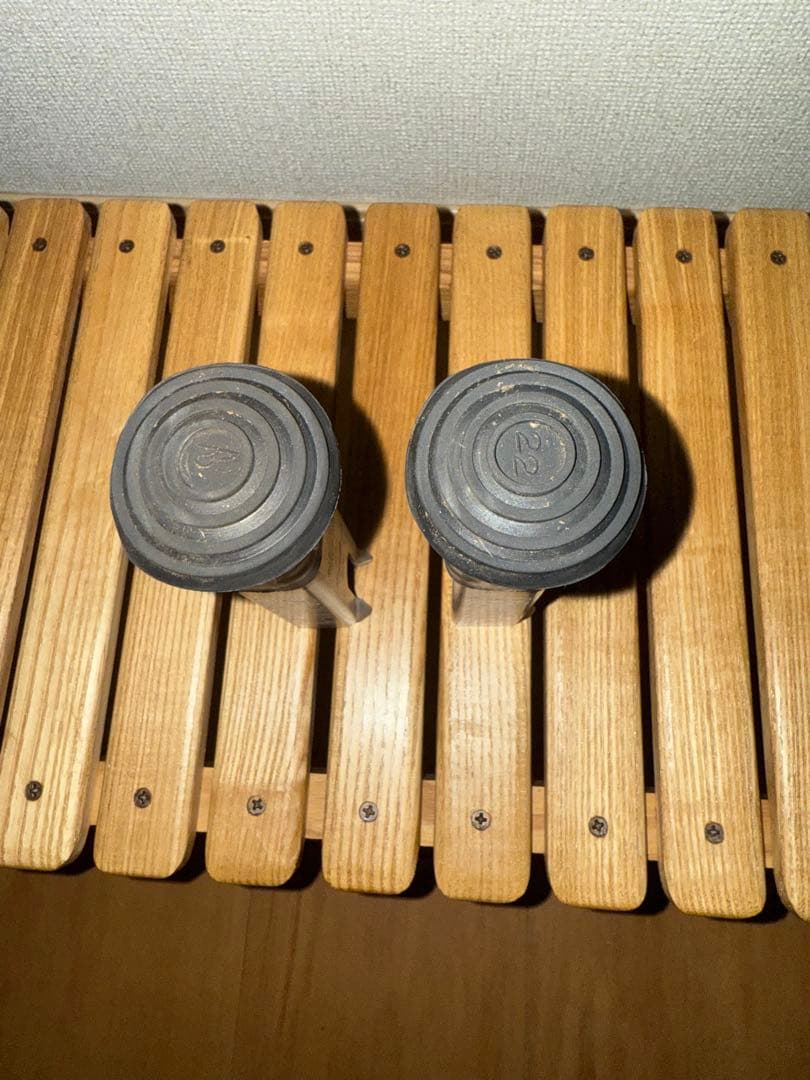 novita 130 ナチュラルマウンテンモンキーズ　シルバー