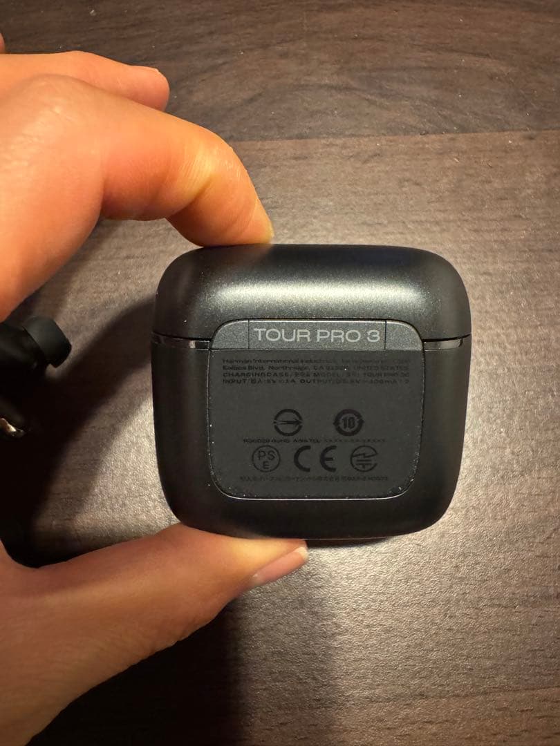 JBL Tour Pro 3 ワイヤレスイヤホン