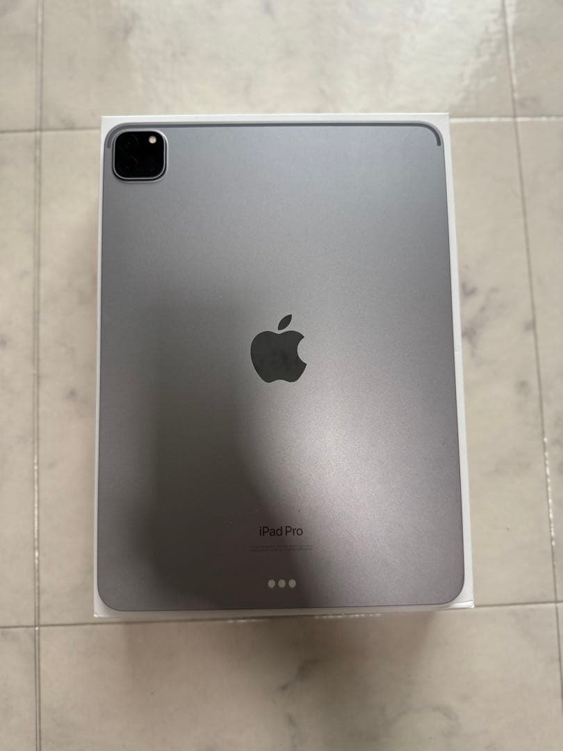 加藤　iPad Pro 11インチ 第4世代 256GB