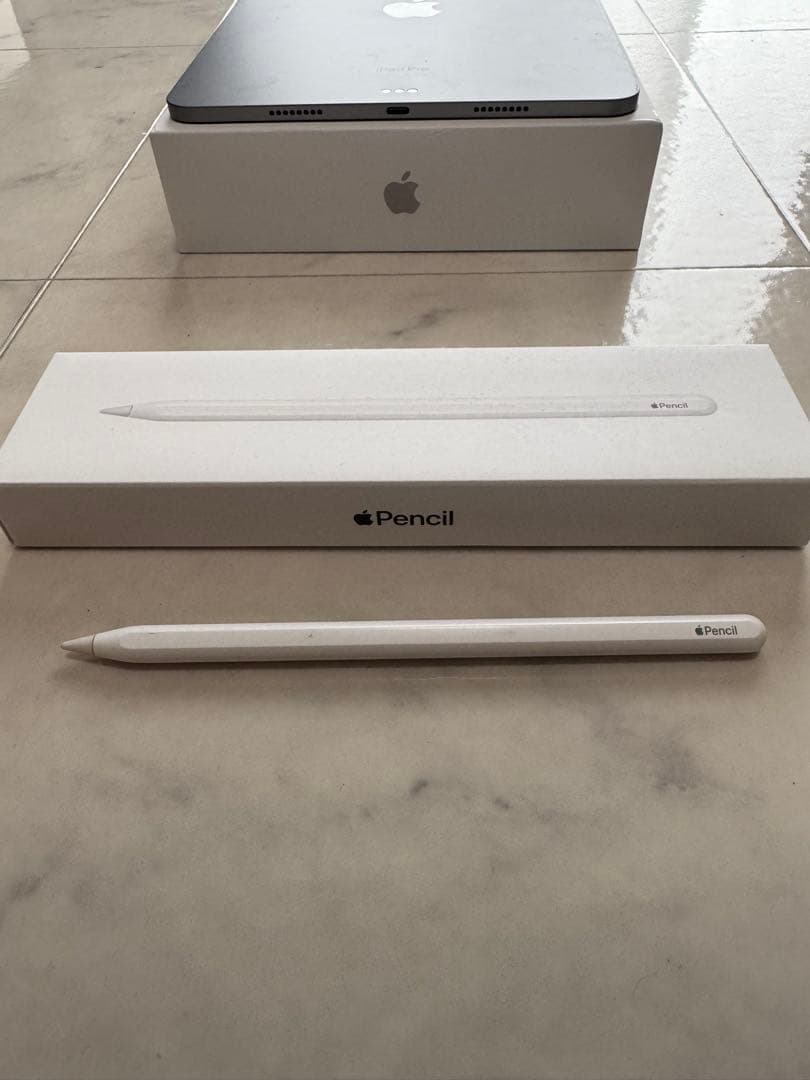 加藤　iPad Pro 11インチ 第4世代 256GB