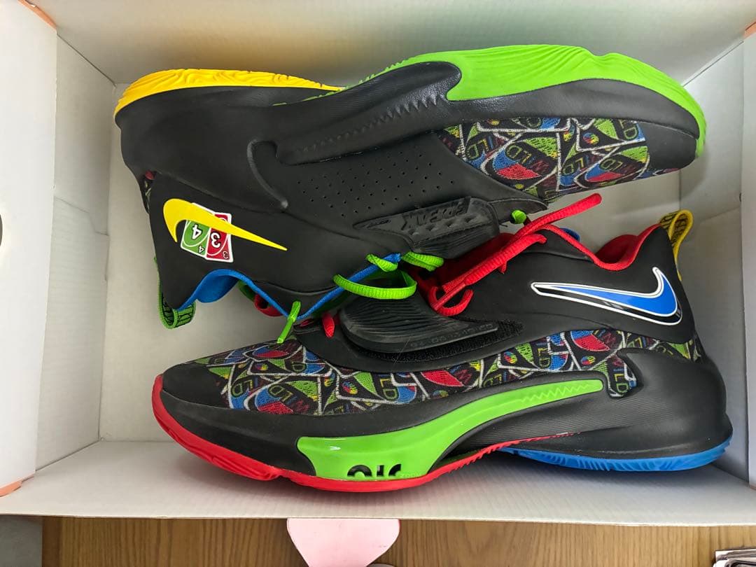 シューズ(男性用) NIKE ZOOM FREAK3 UNO