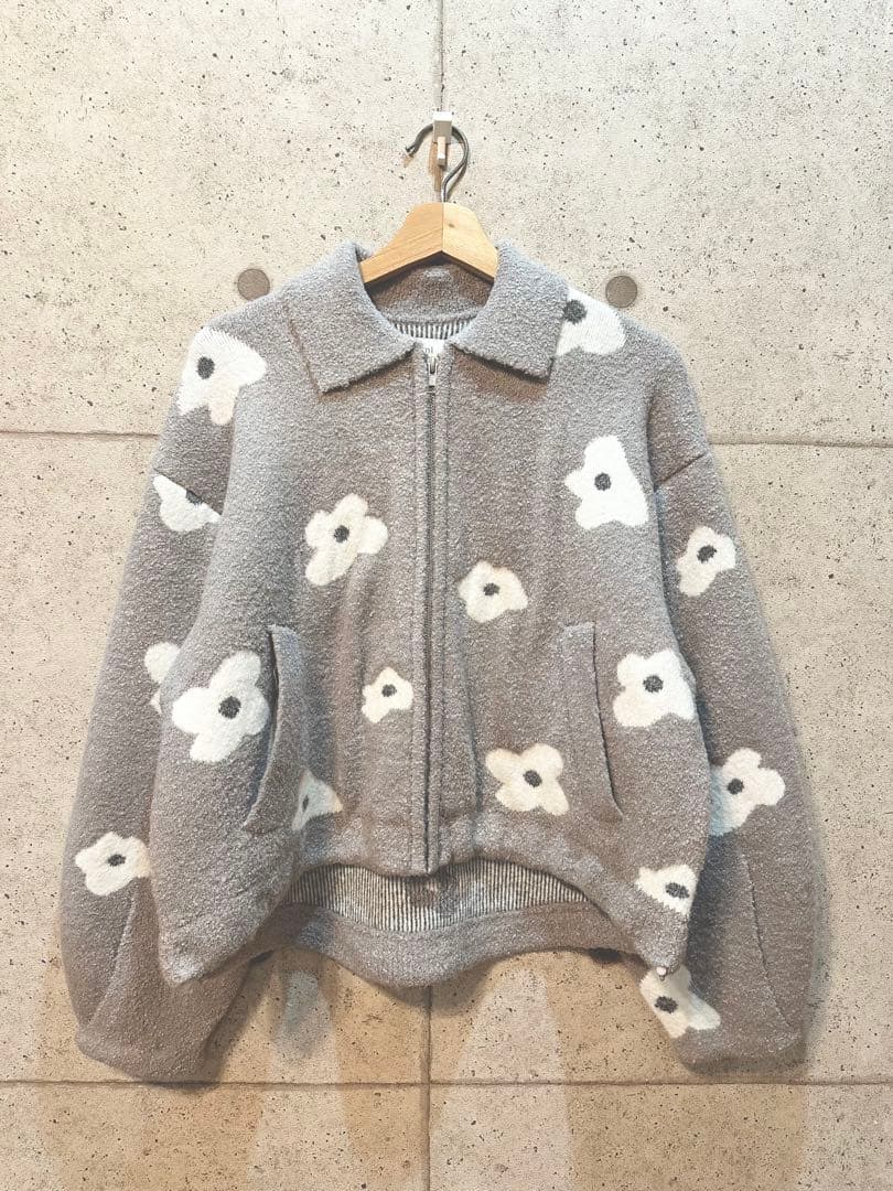 emmi エミ　ブルゾンライクカーディガン