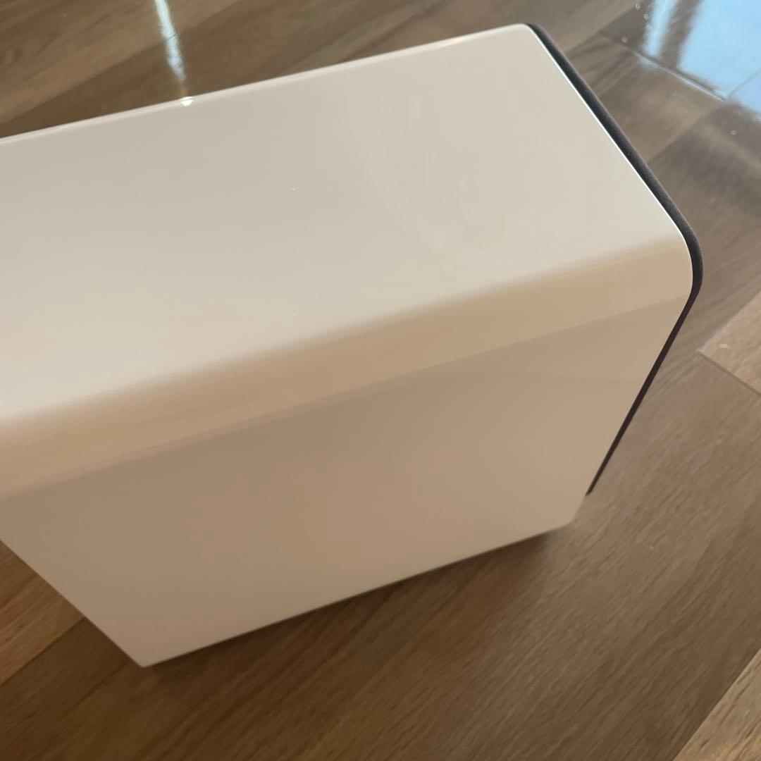 レア　Q Acoustics 2020i ブックシェルフスピーカー ホワイト