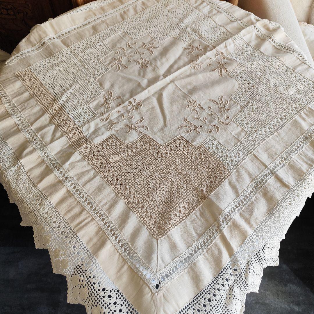 お手仕事　リネン　カットワーク　クロッシェ編みレース　　生成り　フリークロス