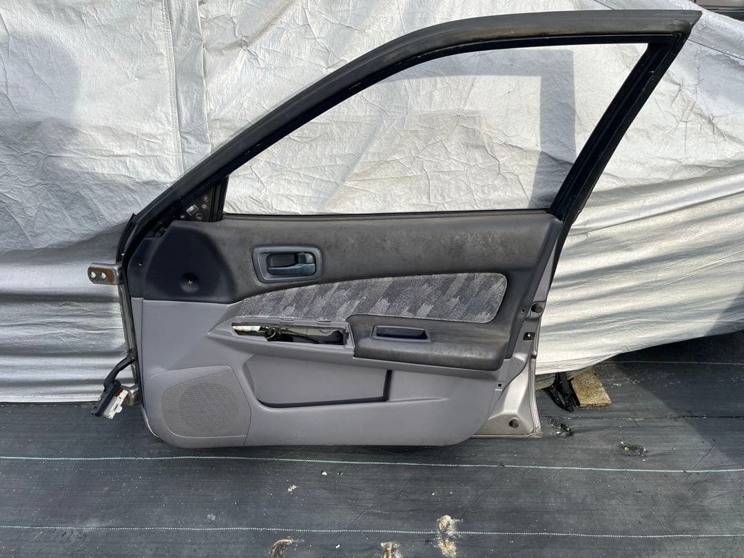 ER34 HR34 ENR34 右前ドア 内装付き