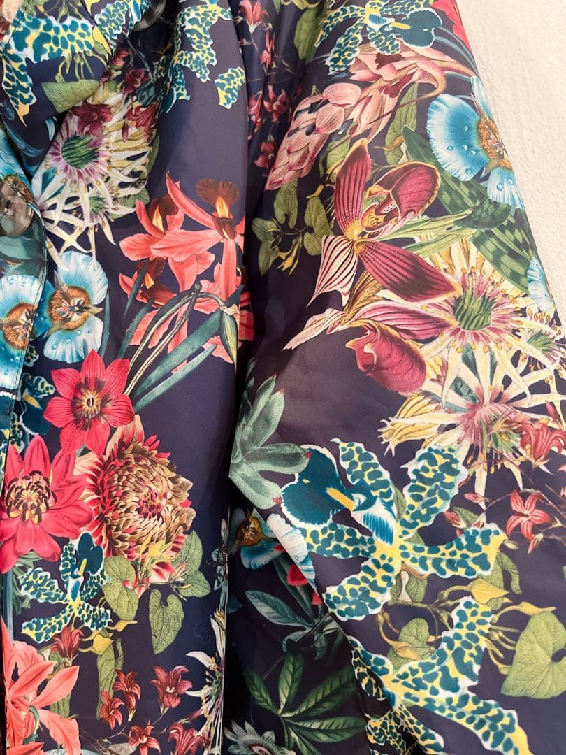 パラディソーレ　レインコート　定価3万円以上