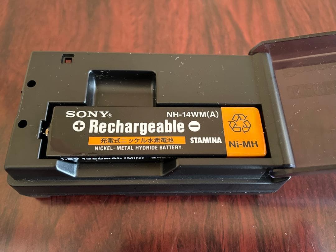 Sony ソニー CD ウォークマン ニッケル水素充電池2本 チャージャー付属