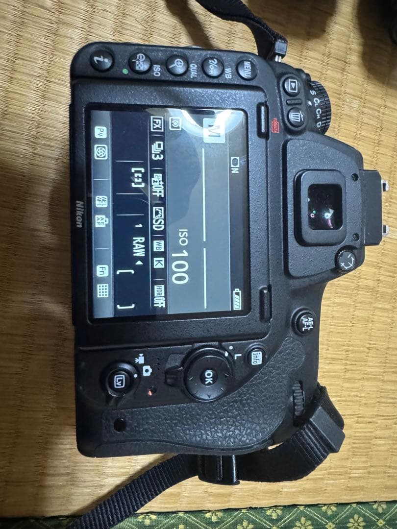 Nikon デジタル一眼レフカメラ Fマウント 2レンズ付き