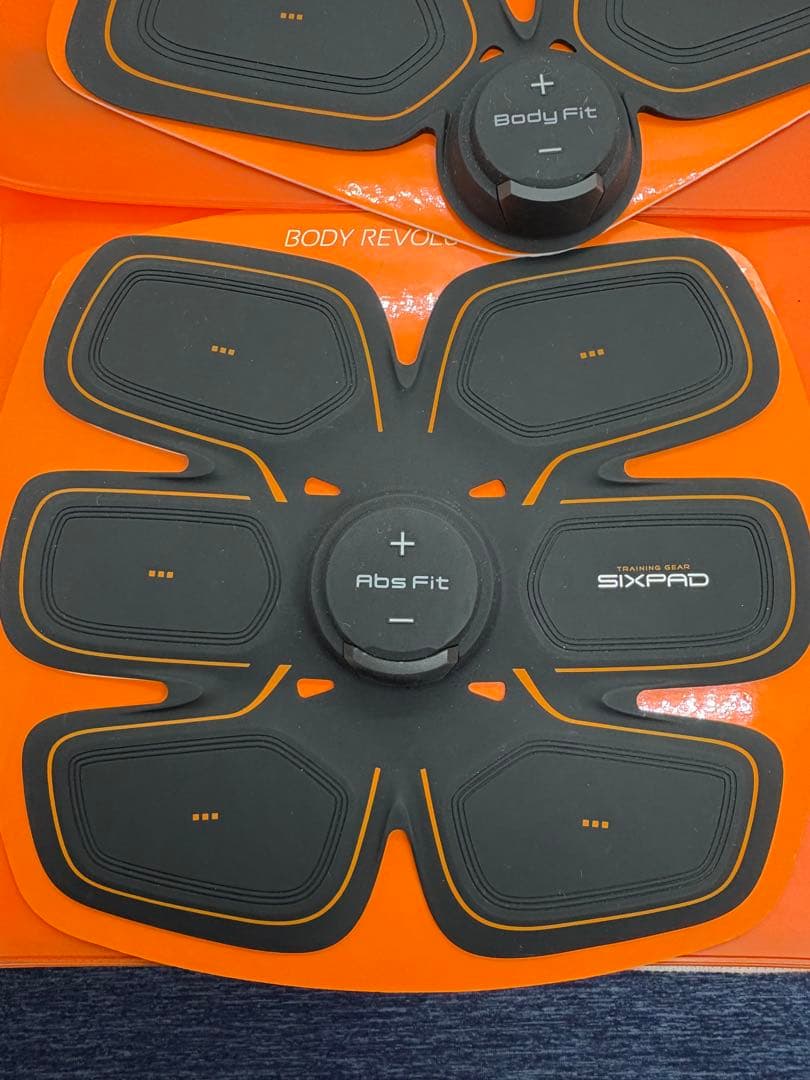 【新年感謝セール】SIXPAD アブズフィット2 & ボディフィット2×2セット