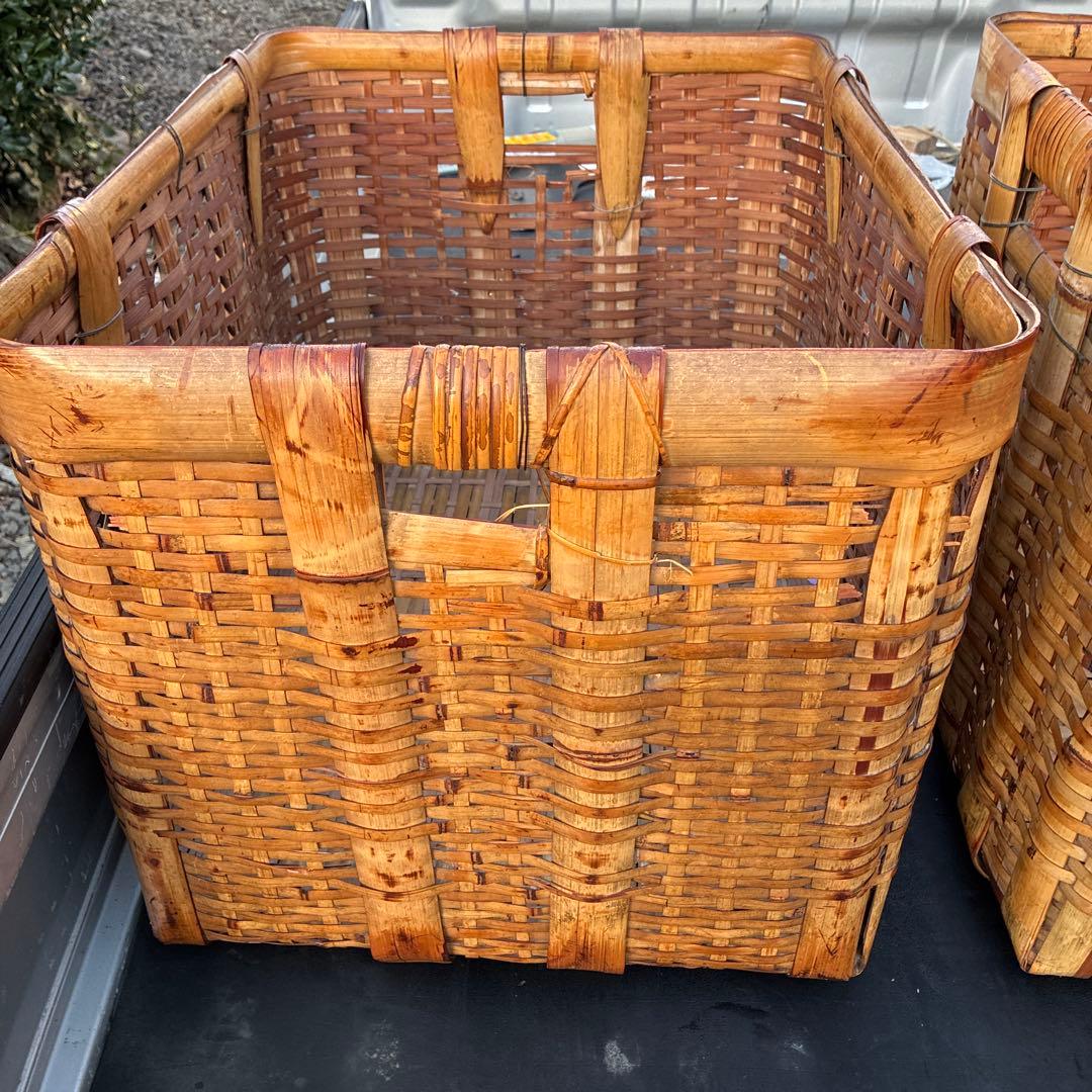 ビックサイズ竹籠2つ送料元払いに変えました