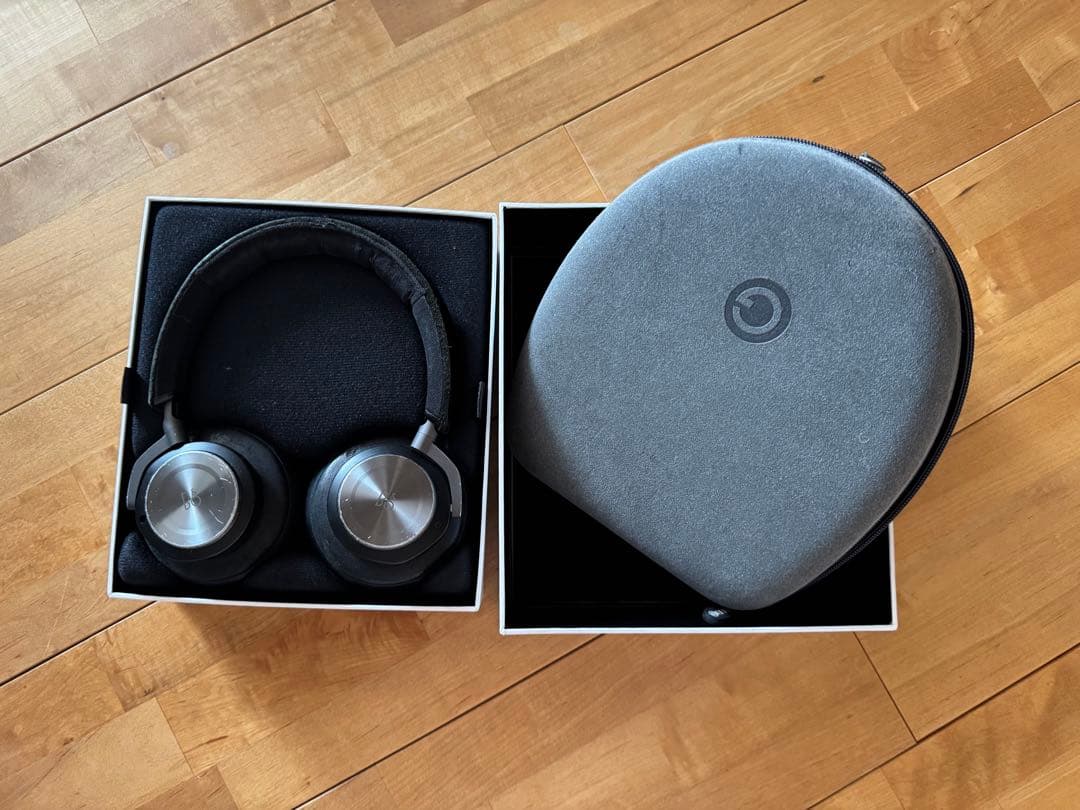 ヘッドホン Beoplay H9 Black HEADPHONES