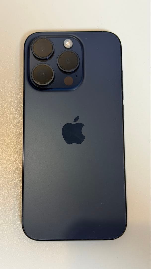 美品 オマケ付き iPhone 15 Pro ブルーチタニウム 128GB