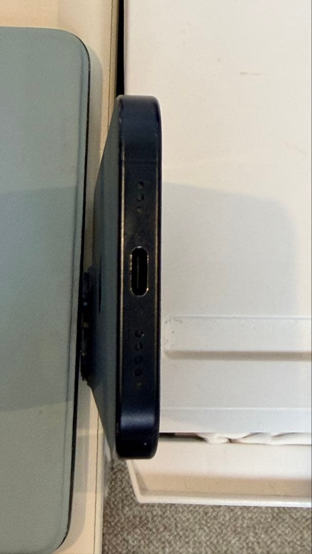 美品 オマケ付き iPhone 15 Pro ブルーチタニウム 128GB