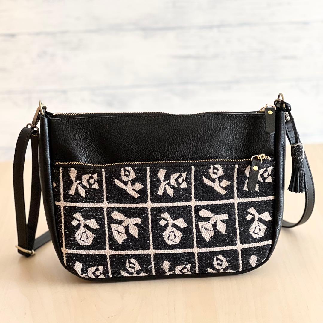 本革&Lulu beigeショルダーバッグ RB601-121