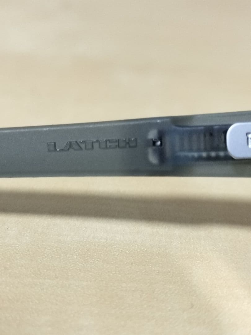 状態良好 美品 OAKLEY LATCH