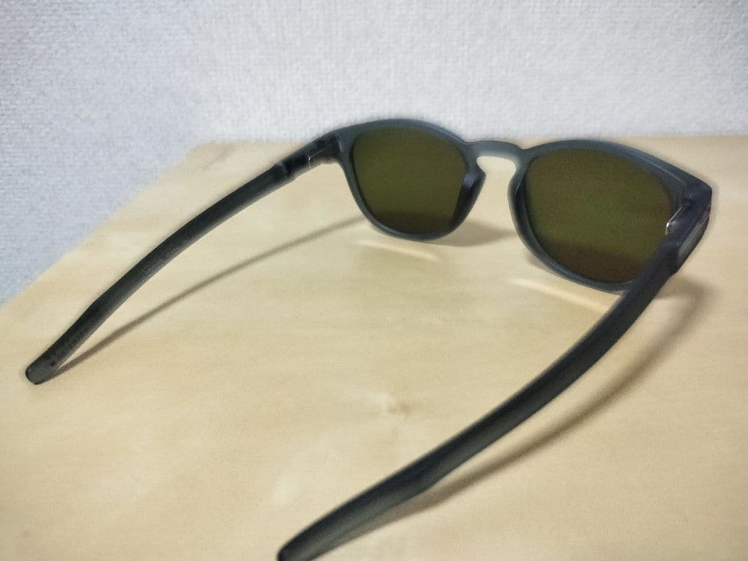 状態良好 美品 OAKLEY LATCH